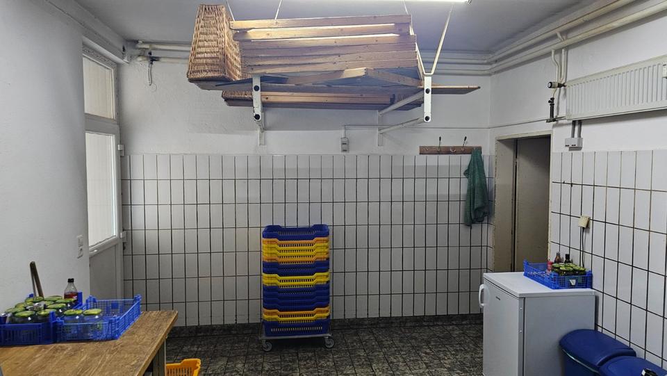 LadengeschäftBüro zentral in Billigheim zu vermieten zimmer
