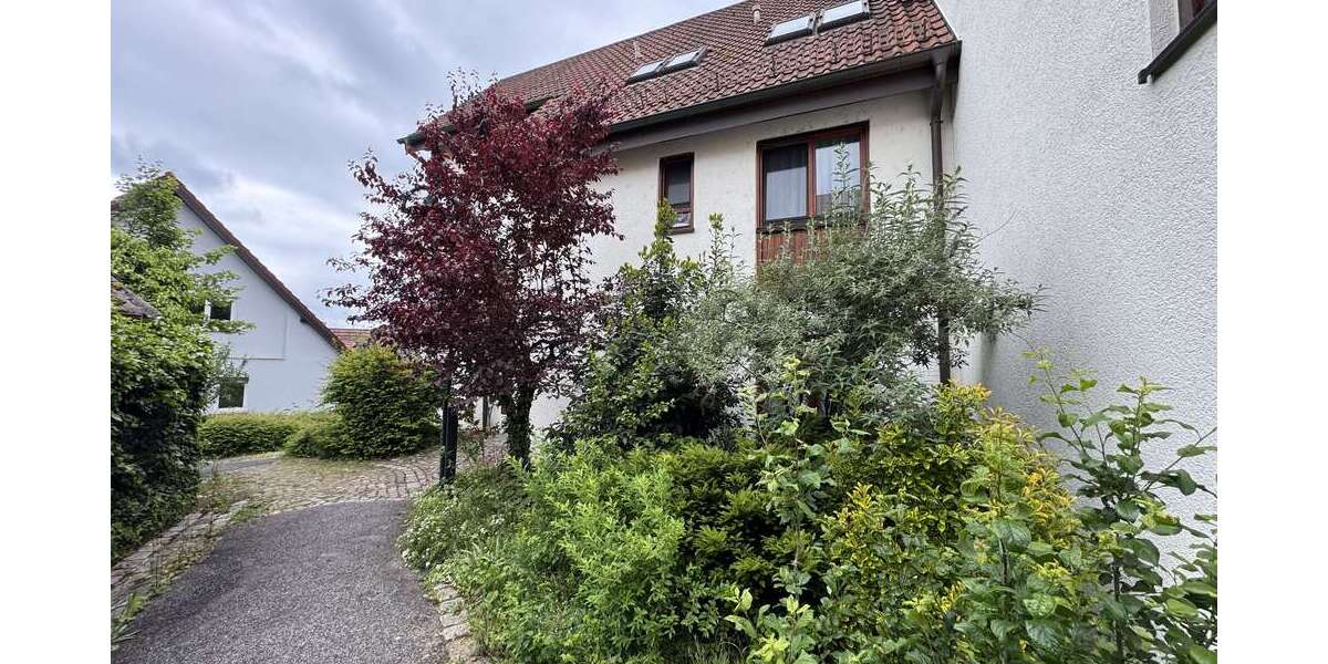 Etagenwohnung Löchgau - 3 Zimmer, 88 m&sup2;, 1.130&euro; | Angebot:26670161