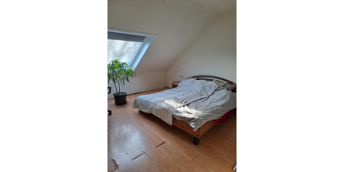 Dachgeschoßwohnung Bad Rappenau - 3 Zimmer, 78 m&sup2;, 195.000&euro; | Angebot:26222030