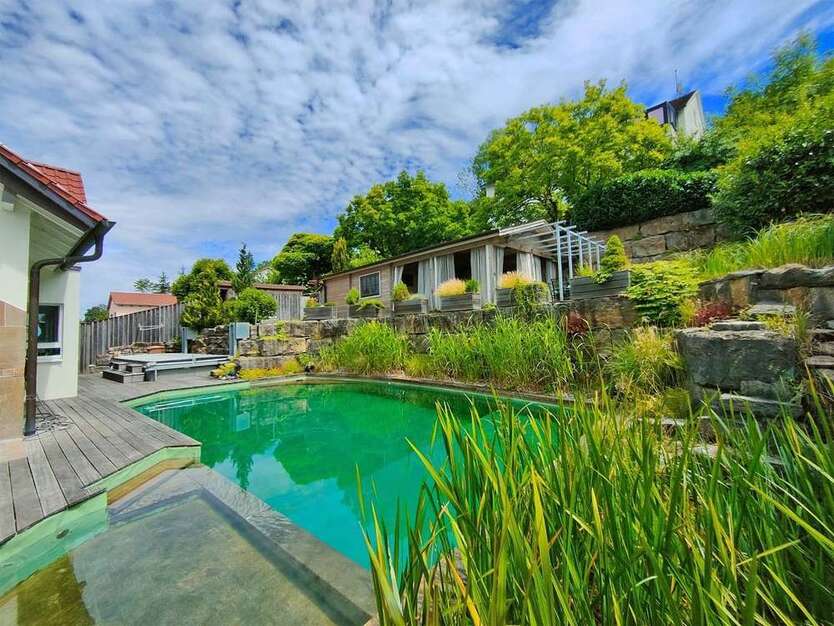 Haus zum Kaufen in Möckmühl Züttlingen 695.000 € 318.51 m²