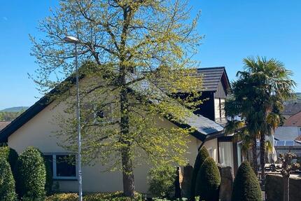 Haus Sulzfeld - 7 Zimmer, 230 m&sup2;, 520.000&euro; | Angebot:26592934