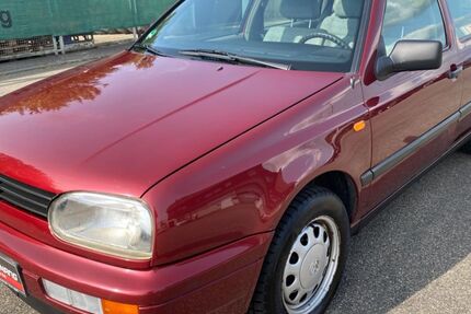 VW Golf 153.000 km 1.990 € Backnang 71522