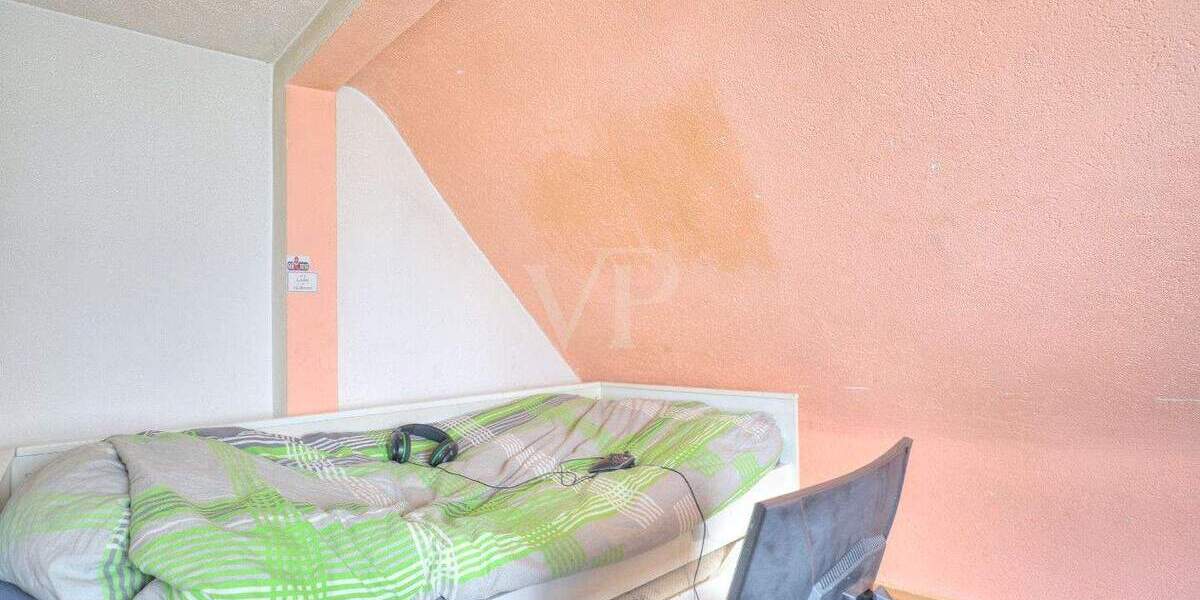 Mehrfamilienhaus, Wohnhaus Heilbronn / Böckingen Böckingen - 9 Zimmer, 160 m&sup2;, 385.000&euro; | Angebot:25775712