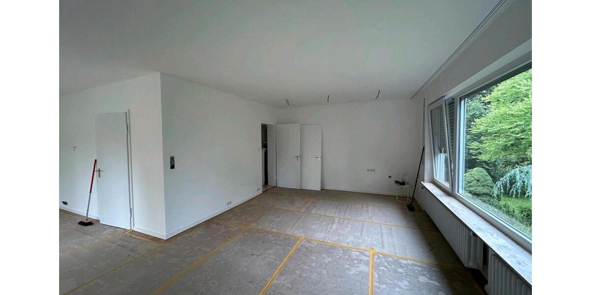 Erdgeschoßwohnung Backnang - 3.5 Zimmer, 111 m&sup2;, 1.221&euro; | Angebot:26581344