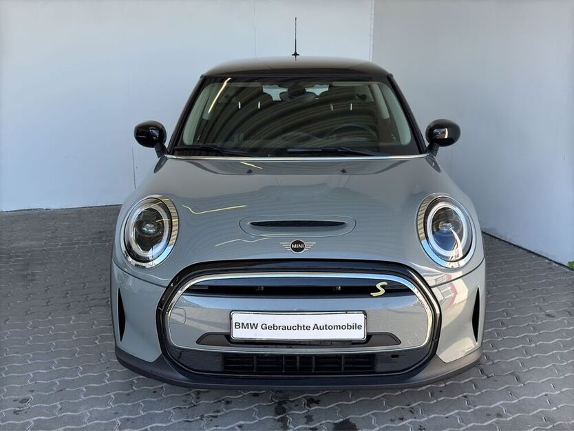 Cooper SE