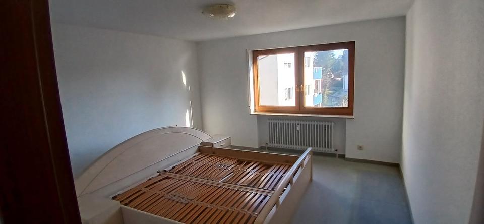 Etagenwohnung Backnang - 4.5 Zimmer, 108 m&sup2;, 1.400&euro; | Angebot:26637767