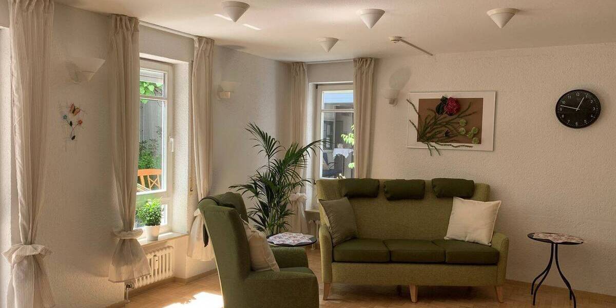 Etagenwohnung Backnang - 2 Zimmer, 47 m&sup2;, 665&euro; | Angebot:24029390