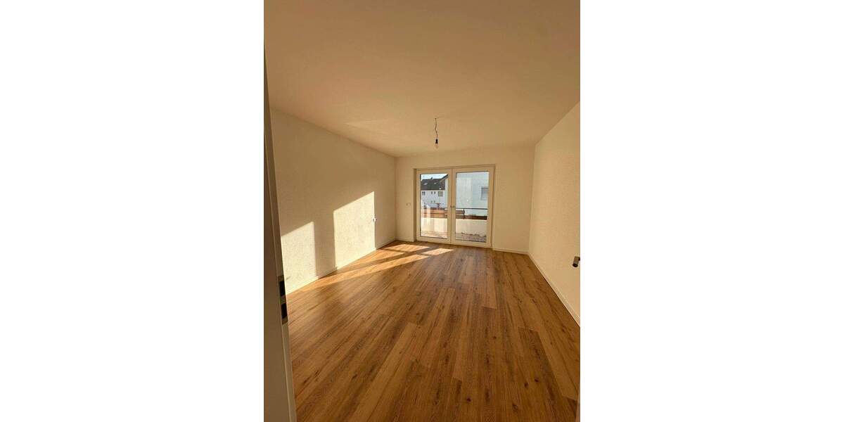Etagenwohnung Markgröningen Unterriexingen - 4 Zimmer, 102 m&sup2;, 1.500&euro; | Angebot:24762440