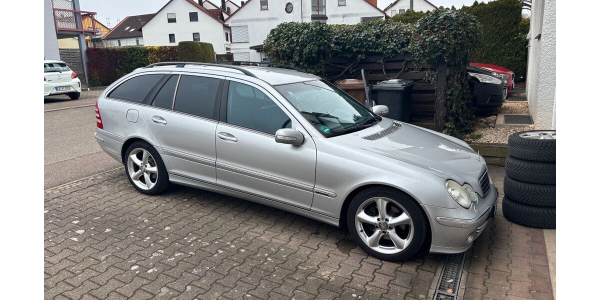 Mercedes-Benz C 230 219.000 km 1.900 &euro; Asperg 71679