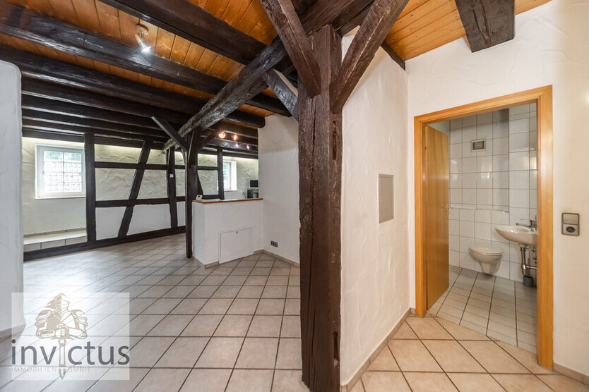 Ein Altbaujuwel in der Stadtmauer – Wohnen mit Geschichte und Komfort in Bad Wimpfen 6 zimmer