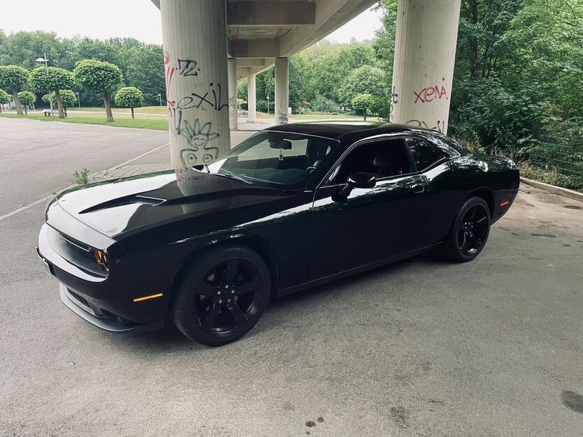 Dodge Challenger 115.000 km 20.500 € Hardthausen am Kocher 74239