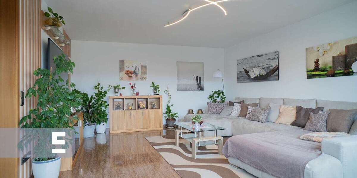 Etagenwohnung Untergruppenbach - 5 Zimmer, 148 m&sup2;, 1.400&euro; | Angebot:27132425