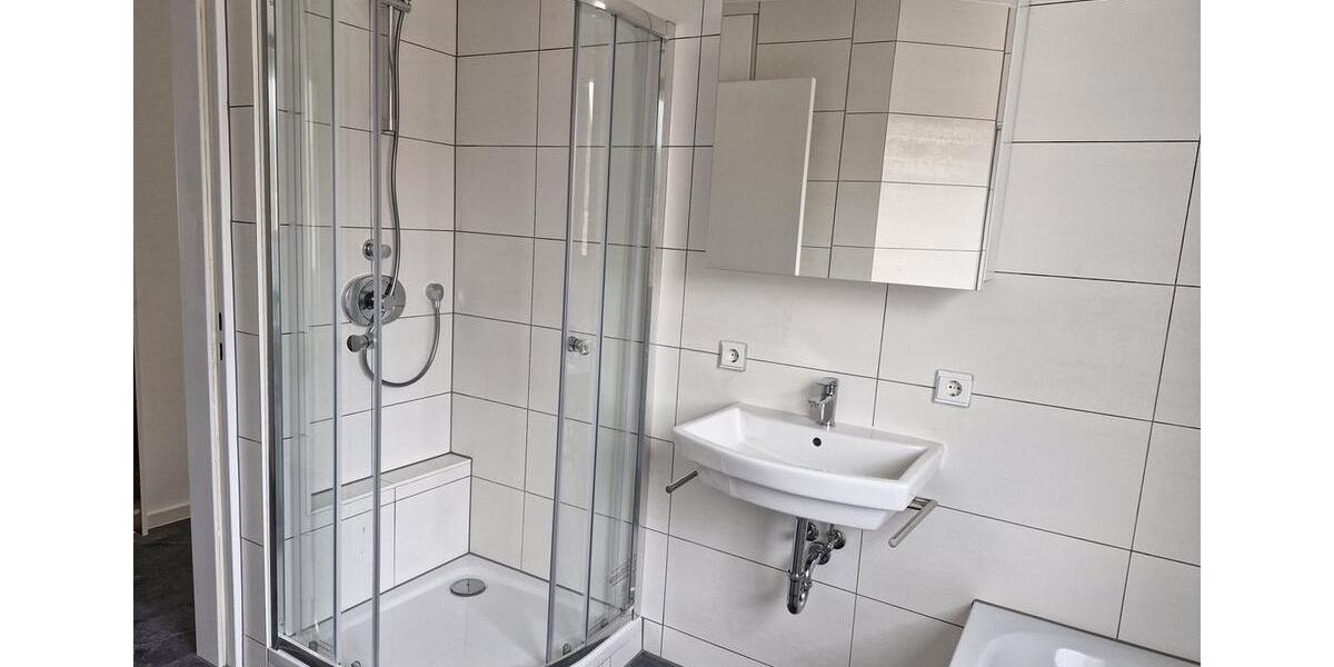 Einfamilienhaus Backnang - 3 Zimmer, 93 m&sup2;, 1.100&euro; | Angebot:27625140