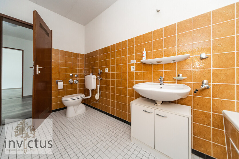 Zentrale Lage, helle Räume, solider Grundriss – attraktive und freie 2-Zimmer-Wohnung in Böckingen. 2 zimmer