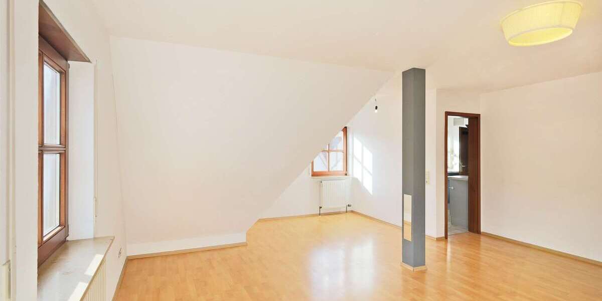 Etagenwohnung Ludwigsburg Hoheneck - 4 Zimmer, 75 m&sup2;, 250.000&euro; | Angebot:26215540
