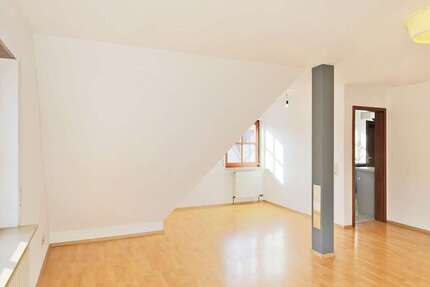 Wohnung Ludwigsburg Hoheneck - 4 Zimmer, 75 m&sup2;, 250.000&euro; | Angebot:26215540