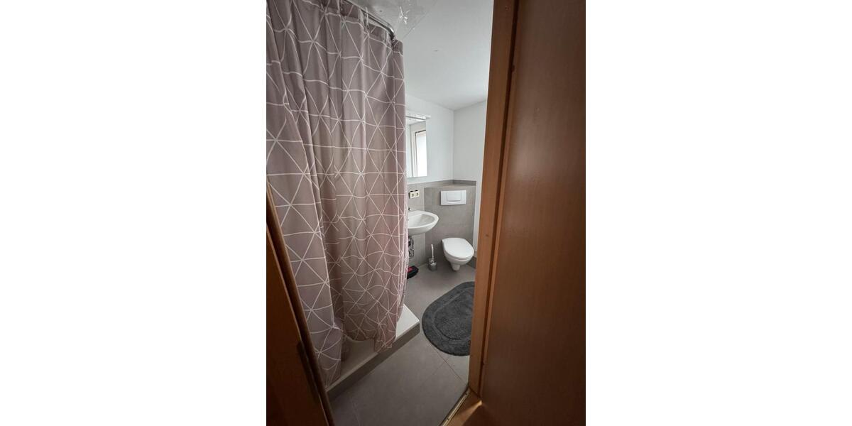 Dachgeschoßwohnung Heilbronn Kernstadt - 1 Zimmer, 28 m&sup2;, 680&euro; | Angebot:25162243