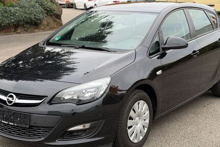 Opel Astra 98.000 km 7.990 € Möglingen 71696