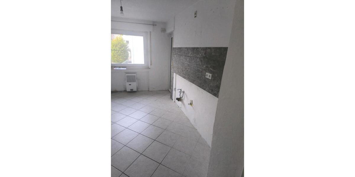 Etagenwohnung Heilbronn Böckingen - 3 Zimmer, 74 m&sup2;, 830&euro; | Angebot:25570927