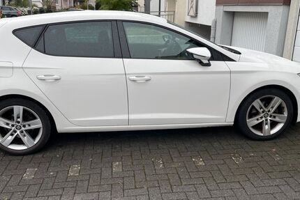 Seat Leon 63.000 km 16.800 € Sinsheim 74889