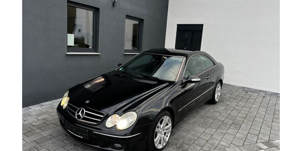 Mercedes-Benz CLK 320 152.000 km 8.999 &euro; Abstatt 74232