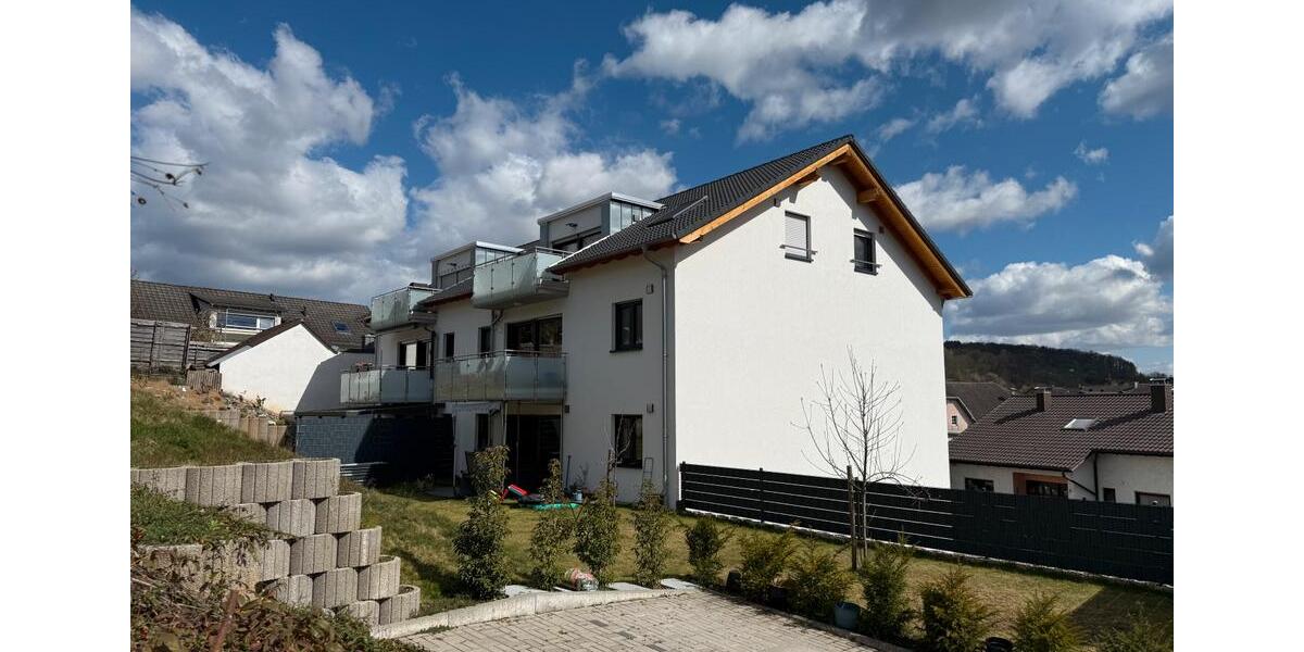 Dachgeschoßwohnung Sinsheim - 3 Zimmer, 87 m&sup2;, 415.000&euro; | Angebot:26740749