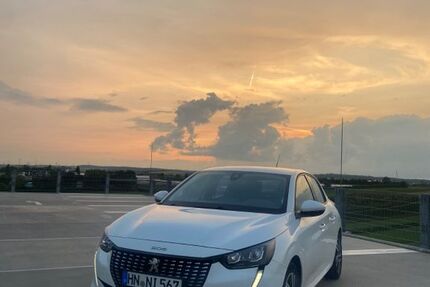 Peugeot 208 82.000 km 11.500 &euro; Brackenheim 74336