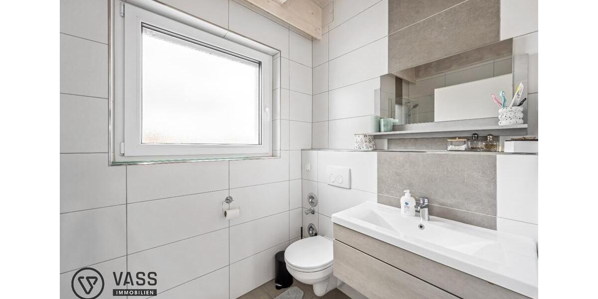 Dachgeschoßwohnung Offenau - 2 Zimmer, 48 m&sup2;, 900&euro; | Angebot:24751565