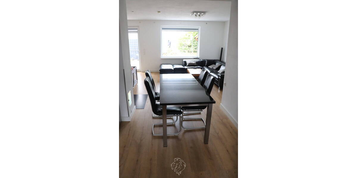 Bungalow Kirchardt - 4 Zimmer, 120 m&sup2;, 499.000&euro; | Angebot:25985256