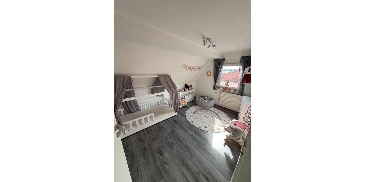 Mehrfamilienhaus, Wohnhaus Marbach am Neckar - 7 Zimmer, 165 m&sup2;, 390.000&euro; | Angebot:27200397
