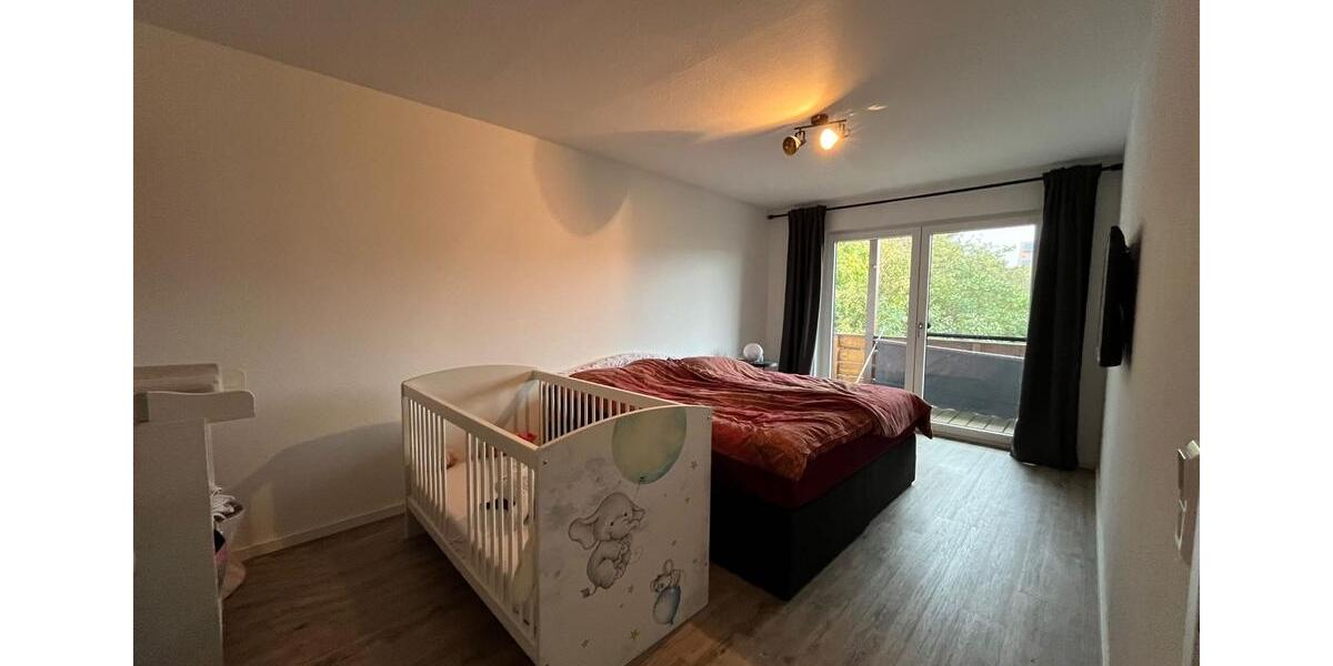 Reihenhaus Großbottwar - 4.5 Zimmer, 100 m&sup2;, 1.550&euro; | Angebot:24841453