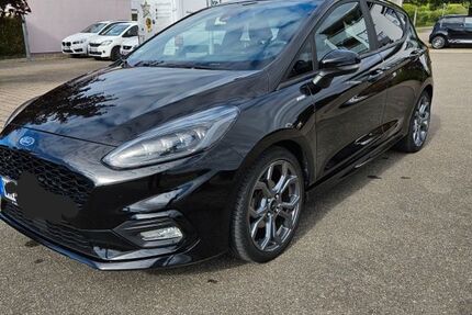 Ford Fiesta 73.000 km 14.000 &euro; Tamm 71732