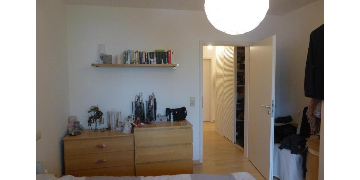 Etagenwohnung Ludwigsburg Oßweil - 3 Zimmer, 75 m&sup2;, 990&euro; | Angebot:26681910