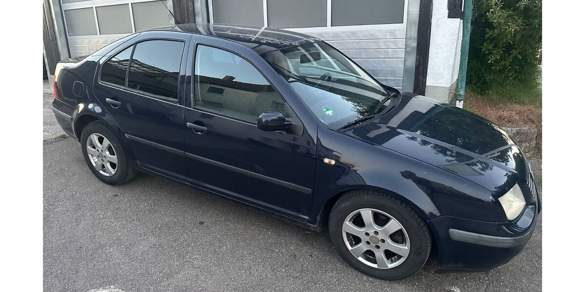 VW Bora 300.000 km 1.100 &euro; Öhringen 74613