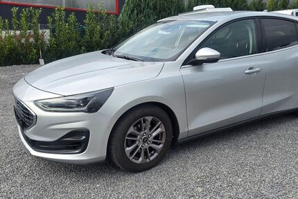 Ford Focus 30.600 km 17.490 € Leingarten 74211