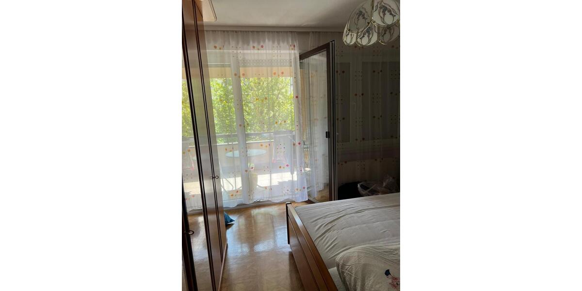 3-Zimmer-Wohnung in MarkgröningenLB mit EBK und STKeller 3 zimmer