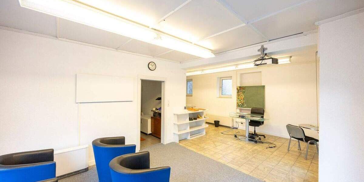 Mehrfamilienhaus, Wohnhaus Gemmrigheim - 8 Zimmer, 160 m&sup2;, 320.000&euro; | Angebot:25698004