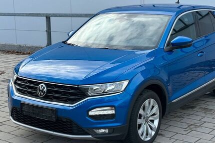 VW T-Roc 213.842 km 14.400 &euro; Bietigheim-Bissingen 74321