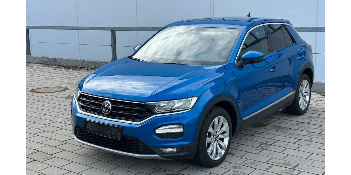 VW T-Roc 213.842 km 14.400 &euro; Bietigheim-Bissingen 74321