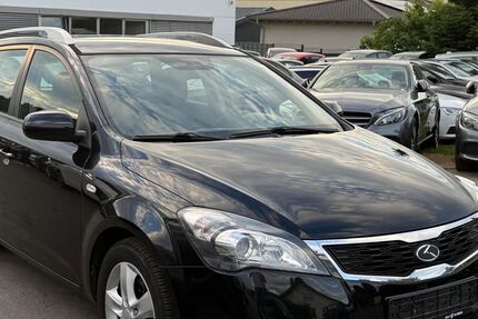 Kia ceed Sportswagon 97.000 km 5.499 &euro; Gundelsheim 74831