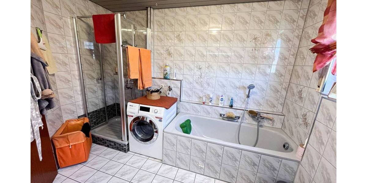 Etagenwohnung Pfedelbach-Heuberg Heuberg - 3 Zimmer, 93 m&sup2;, 290.000&euro; | Angebot:26570337