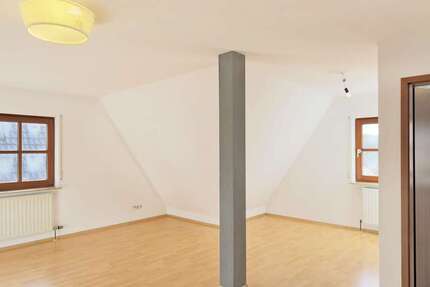 Wohnung Ludwigsburg Hoheneck - 4 Zimmer, 75 m&sup2;, 250.000&euro; | Angebot:24026155