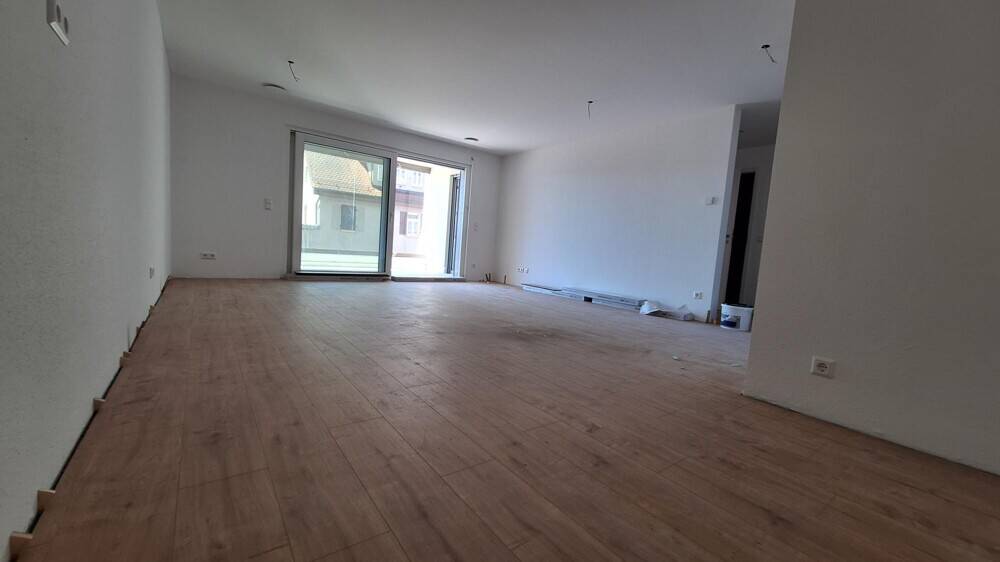 Etagenwohnung Vaihingen an der Enz - 2 Zimmer, 61 m&sup2;, 990&euro; | Angebot:26542563