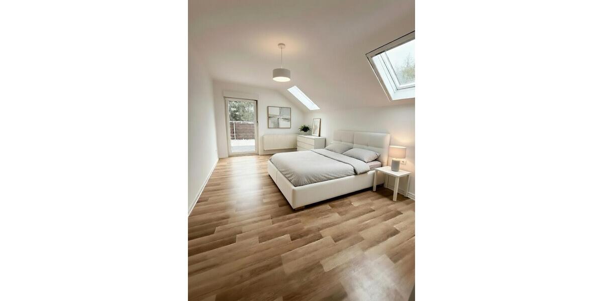 Dachgeschoßwohnung Besigheim - 2 Zimmer, 55 m&sup2;, 760&euro; | Angebot:26137230
