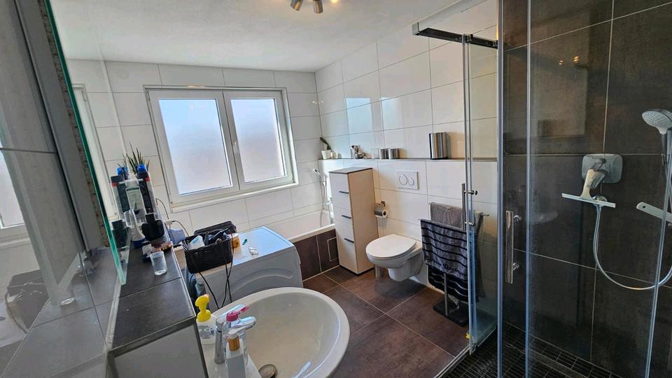 Etagenwohnung Neuenstadt am Kocher - 4.5 Zimmer, 135 m&sup2;, 1.300&euro; | Angebot:26611923