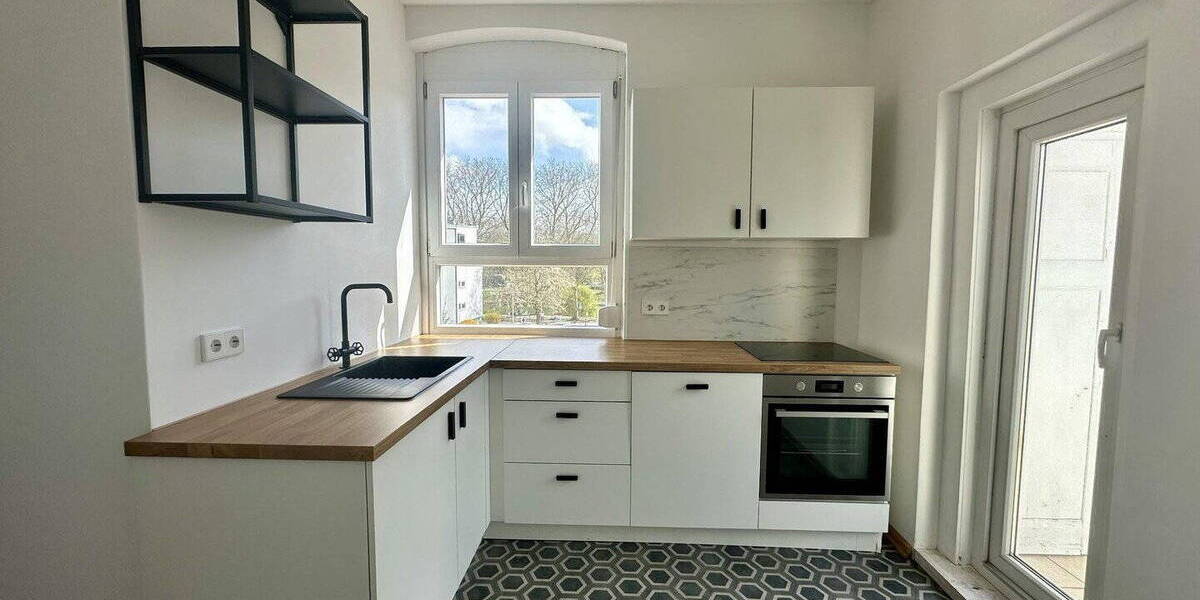 Etagenwohnung Heilbronn - 3 Zimmer, 77 m&sup2;, 450&euro; | Angebot:26358803