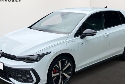 VW Golf 4.900 km 42.480 &euro; Sinsheim 74889