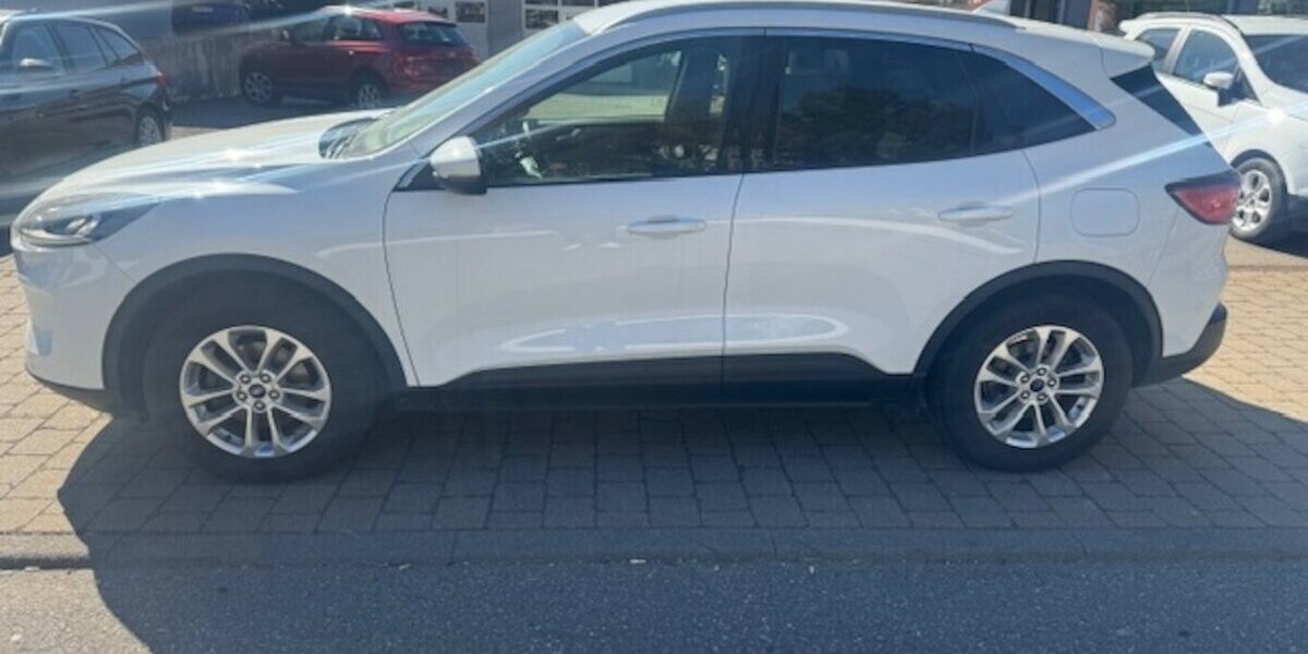 Ford Kuga 1.5 TDCI Titanium 160.000 km 14.990 &euro; Neckarsulm 74172
