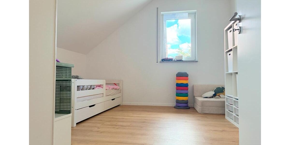 Etagenwohnung Backnang - 4 Zimmer, 94 m&sup2;, 1.150&euro; | Angebot:26535939