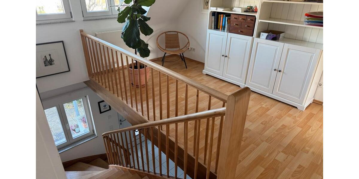 Ankommen & Wohlfühlen: Großzügiges Einfamilienhaus mit Kachelofen 7 zimmer